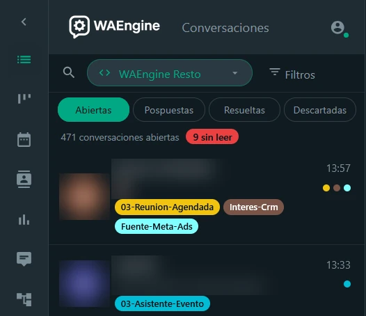 CRM de WAEngine con 471 conversaciones abiertas y etiquetas como Fuente-Meta-Ads y Reunión agendada; los datos de los contactos están desenfocados